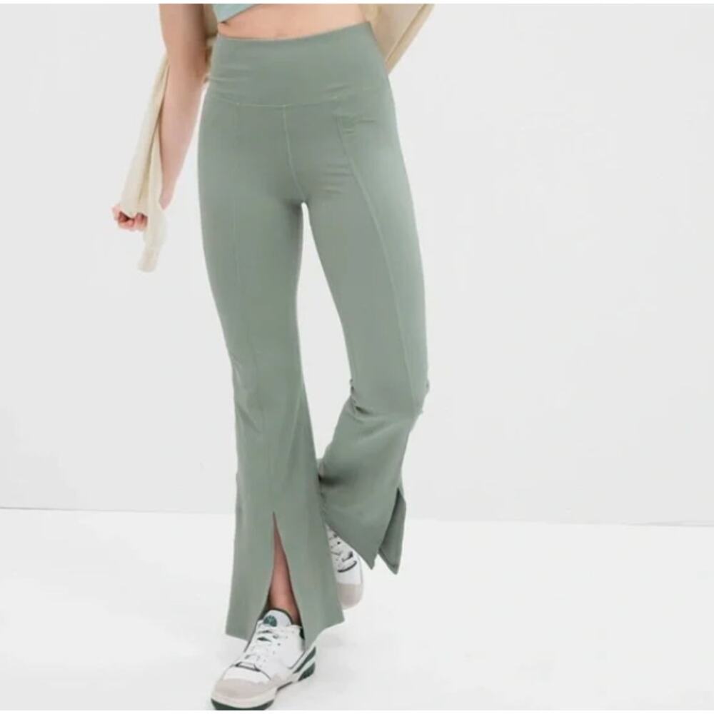 Gap Sage Green Studio Sky High Flare Slit Leggings Pants Size M